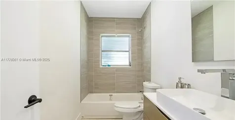 9380 SW 179th Terrace Palmetto Bay FL 33157