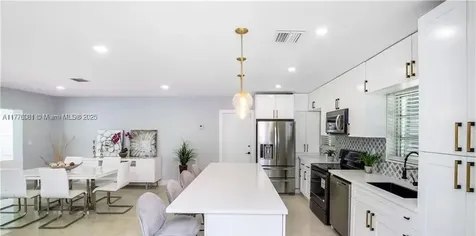 9380 SW 179th Terrace Palmetto Bay FL 33157