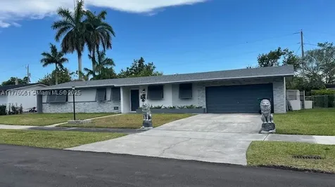9380 SW 179th Terrace Palmetto Bay FL 33157