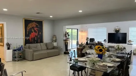 9380 SW 179th Terrace Palmetto Bay FL 33157