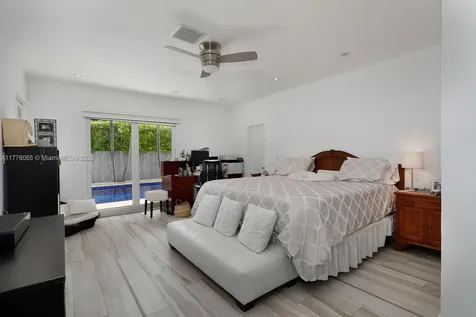796 Glenridge Road Key Biscayne FL 33149