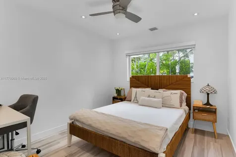 796 Glenridge Road Key Biscayne FL 33149