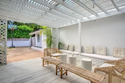 796 Glenridge Road Key Biscayne FL 33149