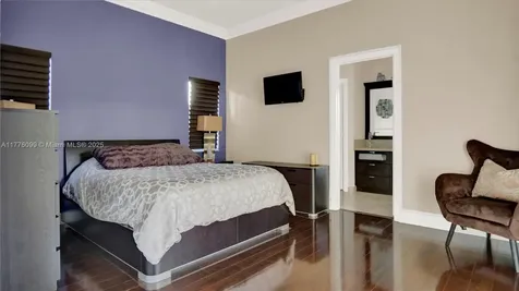 773 Tanglewood Circle Weston FL 33327