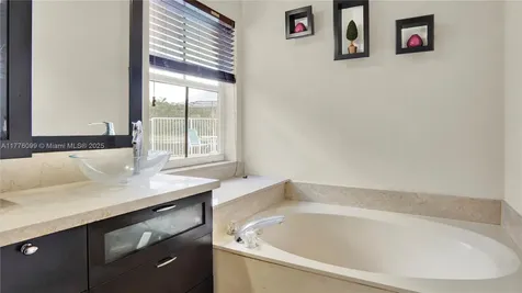 773 Tanglewood Circle Weston FL 33327