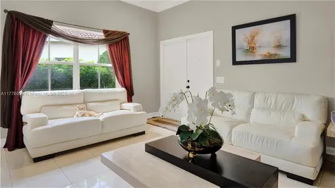 773 Tanglewood Circle Weston FL 33327