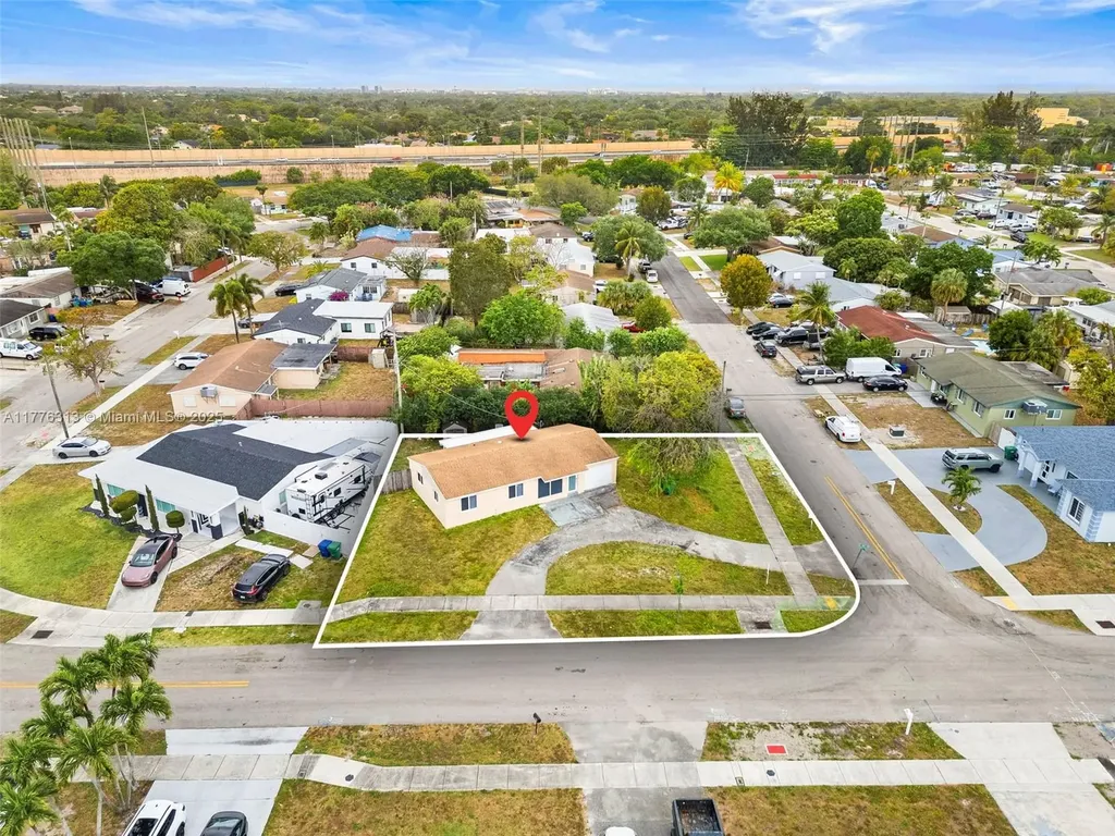 4814 SW 20th Street Fort Lauderdale FL 33317