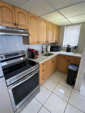 3210 Canal Drive Pompano Beach FL 33062