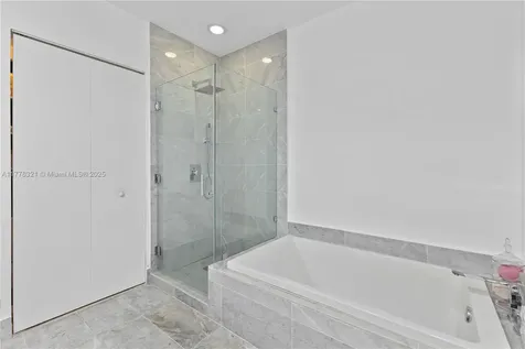 801 S Miami Avenue Miami FL 33130