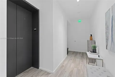 801 S Miami Avenue Miami FL 33130