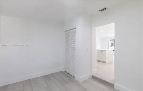 10854 SW 68th Drive Miami FL 33173