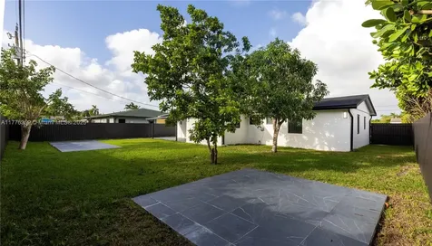 10854 SW 68th Drive Miami FL 33173