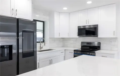 10854 SW 68th Drive Miami FL 33173