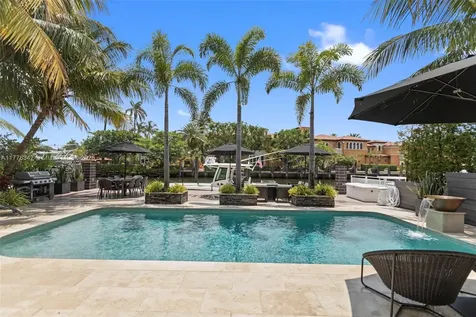 1762 SE 7th Street Fort Lauderdale FL 33316