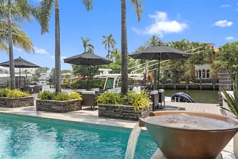 1762 SE 7th Street Fort Lauderdale FL 33316