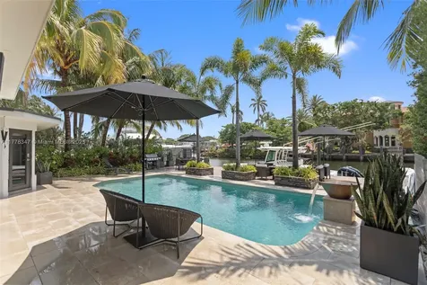1762 SE 7th Street Fort Lauderdale FL 33316