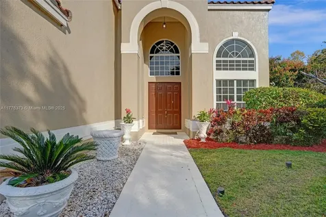8064 NW 66th Way Parkland FL 33067
