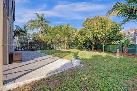 8064 NW 66th Way Parkland FL 33067