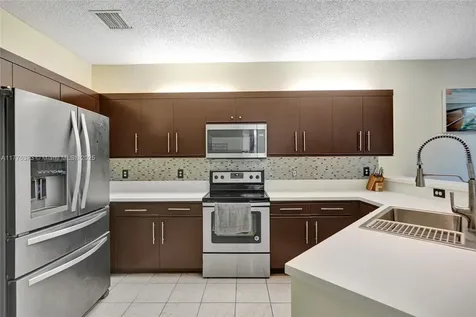 8064 NW 66th Way Parkland FL 33067