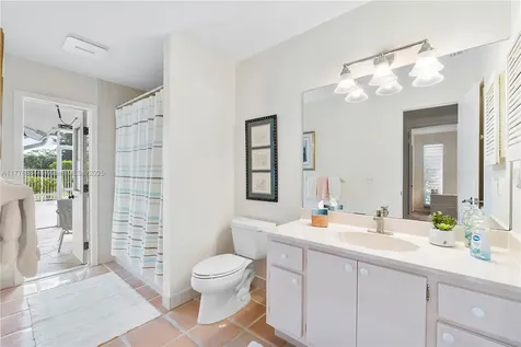 1999 NW 107th Drive Coral Springs FL 33071