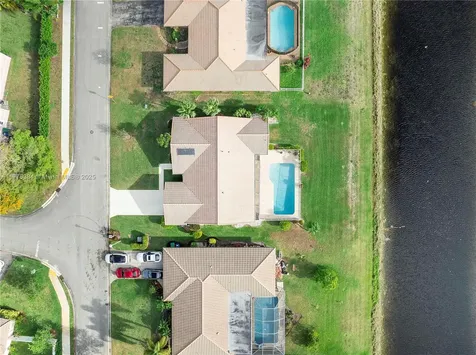 1999 NW 107th Drive Coral Springs FL 33071