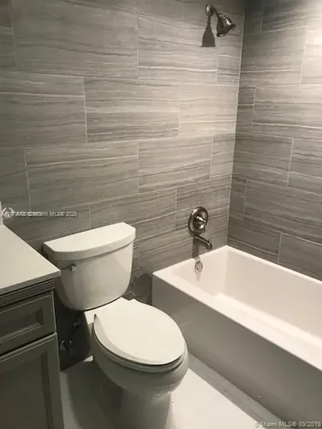 20301 W Country Club Drive Aventura FL 33180