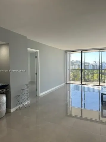 20301 W Country Club Drive Aventura FL 33180