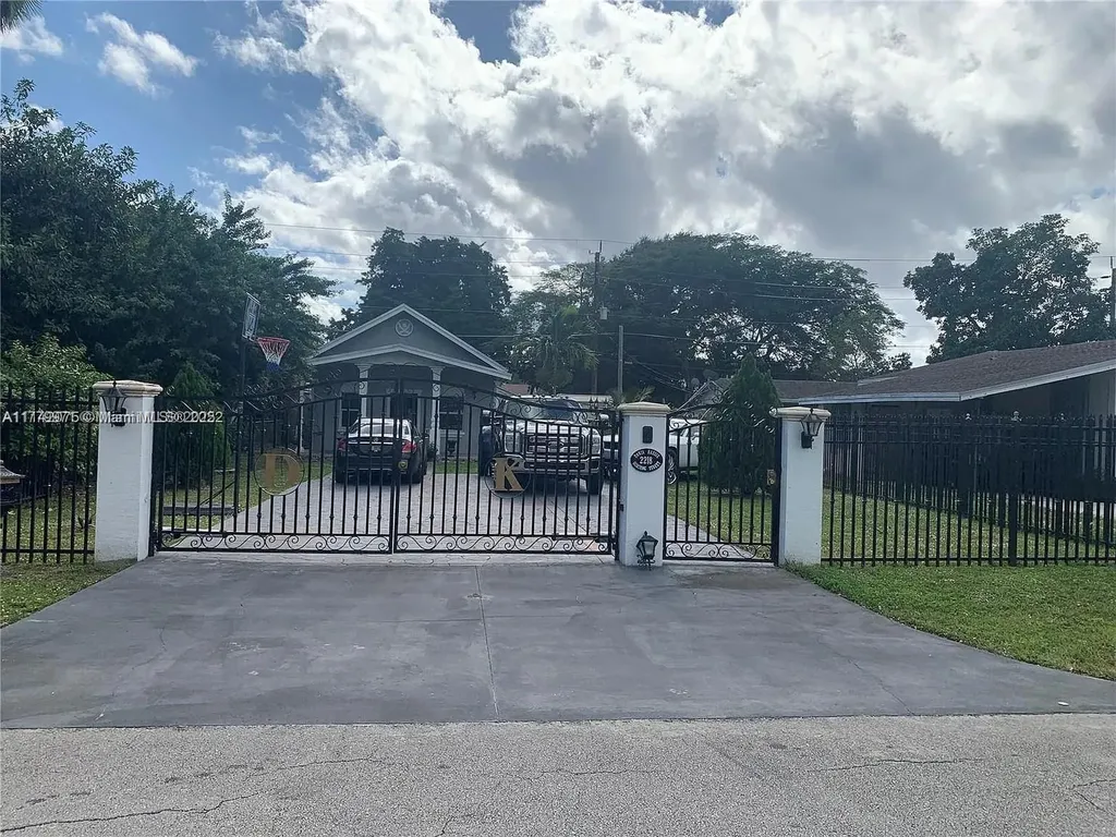 2218 Harding Street Hollywood FL 33020