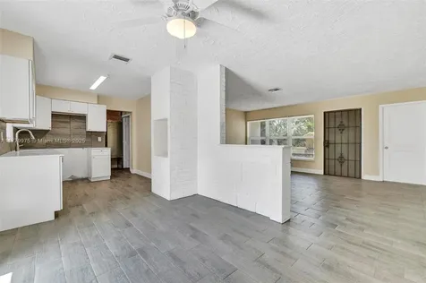 3830 NW 7th Court Lauderhill FL 33311