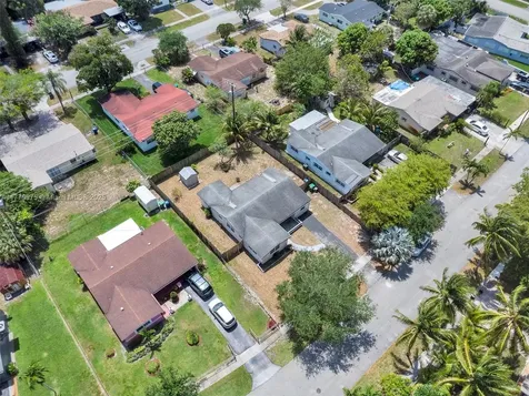 3830 NW 7th Court Lauderhill FL 33311