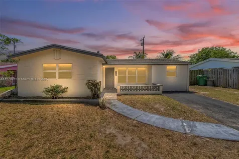 3830 NW 7th Court Lauderhill FL 33311