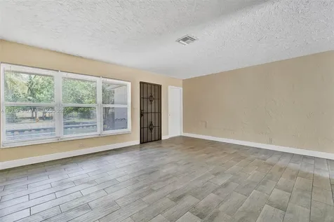 3830 NW 7th Court Lauderhill FL 33311