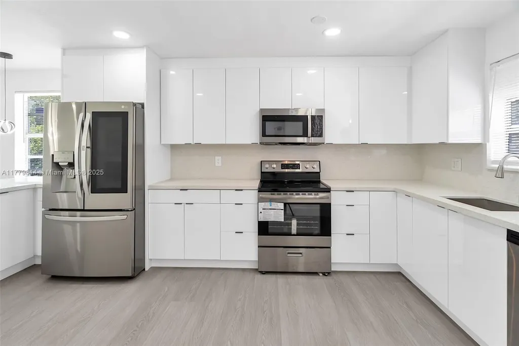 1402 NW 19th Street Fort Lauderdale FL 33311