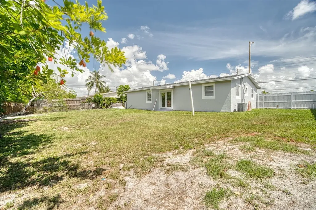 1402 NW 19th Street Fort Lauderdale FL 33311