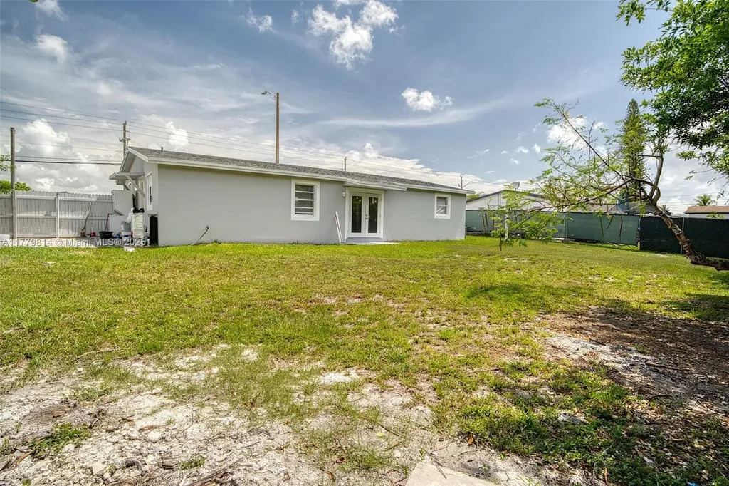 1402 NW 19th Street Fort Lauderdale FL 33311