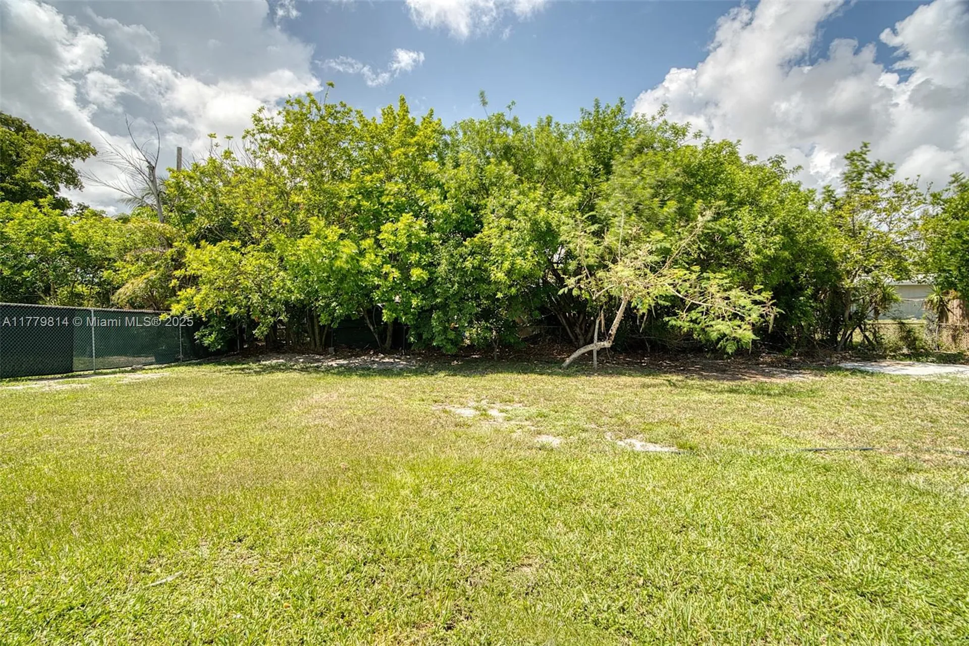 1402 NW 19th Street Fort Lauderdale FL 33311