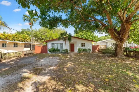 7265 SW 167th Street Palmetto Bay FL 33157