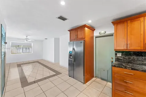 7265 SW 167th Street Palmetto Bay FL 33157