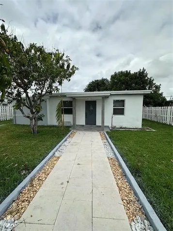 6335 Wiley Street Hollywood FL 33023