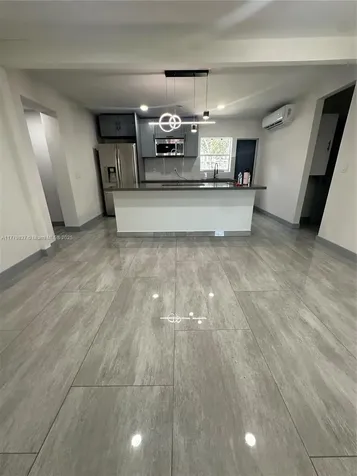 6335 Wiley Street Hollywood FL 33023