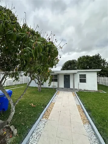 6335 Wiley Street Hollywood FL 33023