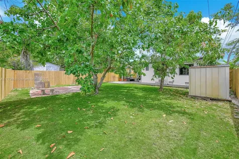 2019 SW 17th Terrace Miami FL 33145