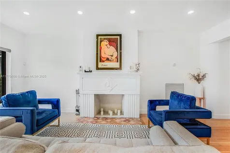 2019 SW 17th Terrace Miami FL 33145