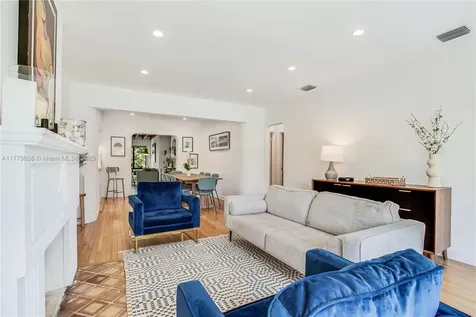 2019 SW 17th Terrace Miami FL 33145