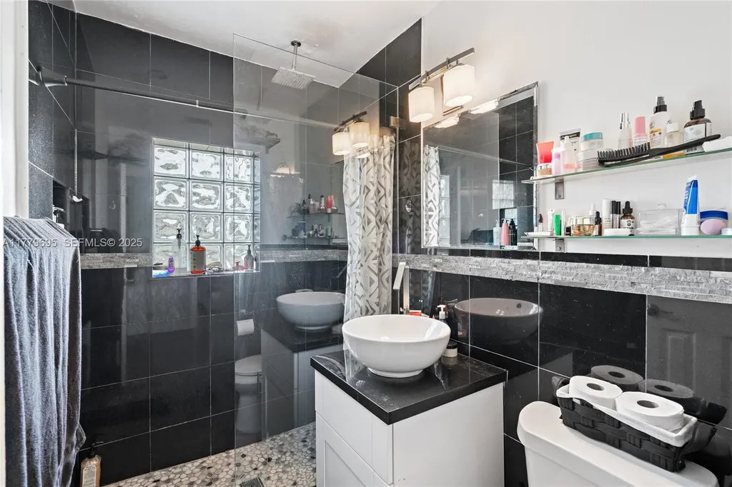 1843 SW 4th Avenue Fort Lauderdale FL 33315