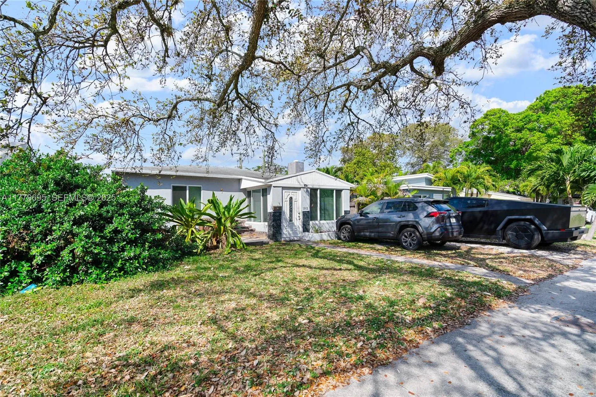 1843 SW 4th Avenue Fort Lauderdale FL 33315