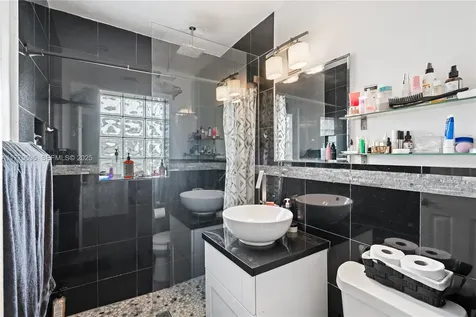 1843 SW 4th Avenue Fort Lauderdale FL 33315