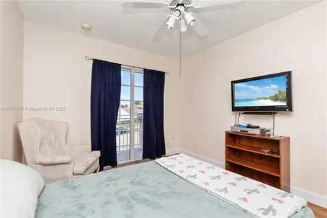 101 NW 187th Avenue Pembroke Pines FL 33029