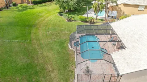 101 NW 187th Avenue Pembroke Pines FL 33029