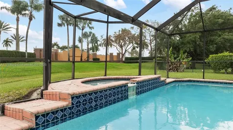 101 NW 187th Avenue Pembroke Pines FL 33029